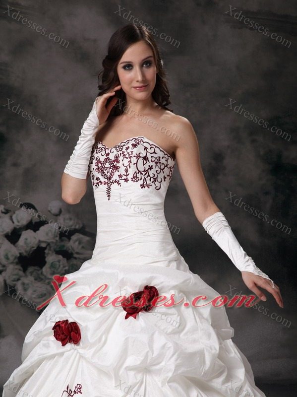 White Ball Gown Sweetheart Brush Train Taffeta Embroidery Wedding Dress