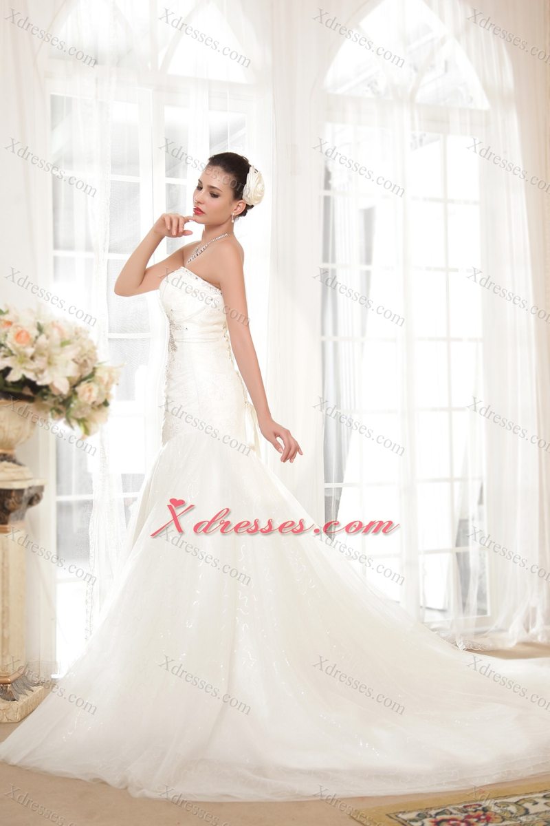 Perfect Mermaid / Trumpet Sweetheart Chapel Train Organza Sequins Wedding Dress