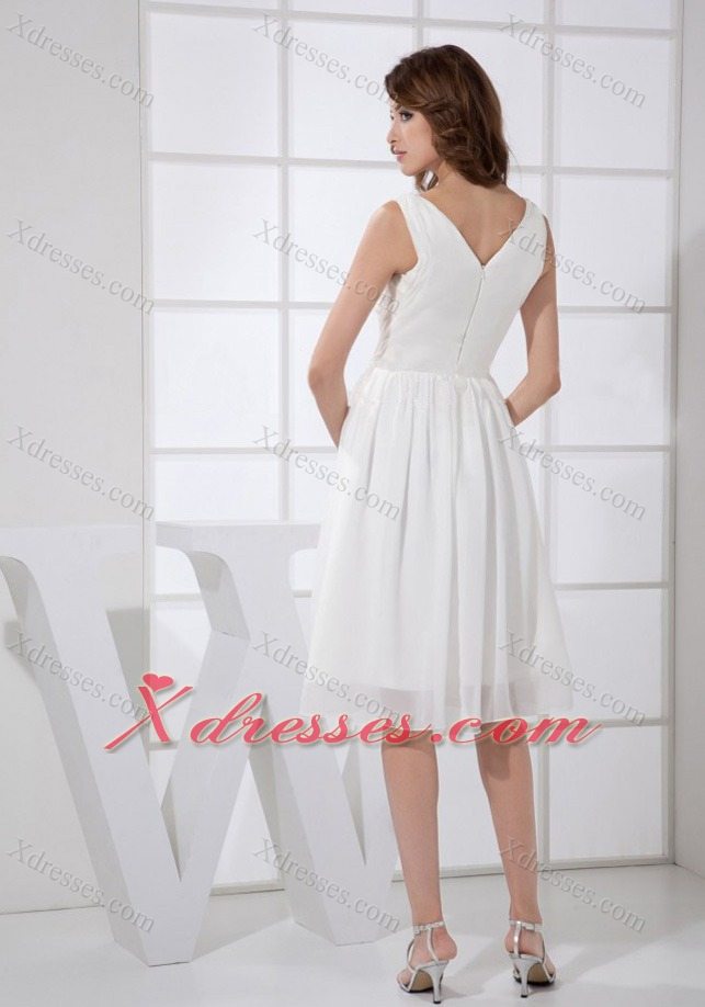 V-neck White Chiffon Knee-length Empire 2019 Prom Dress