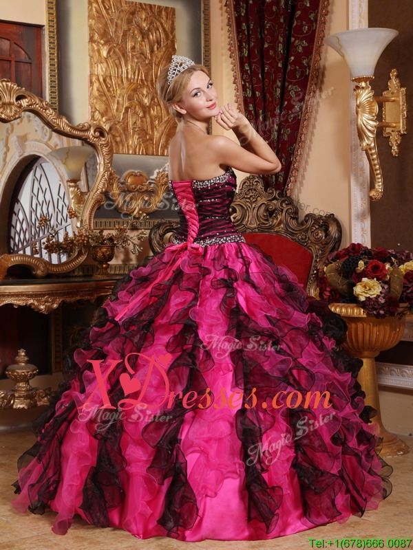 Classical Beading and Ruffles Quinceanera Gowns in Black and Red