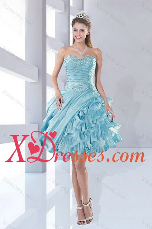 2021 Sweetheart Ball Gown Custom Made Quinceanera Dresses with Beading and Ruffled Layers