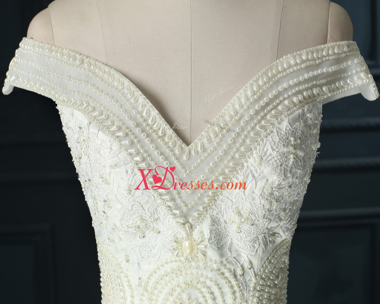 Custom Made Sleeveless Organza Court Train Zipper Wedding Dress in White with Beading and Lace