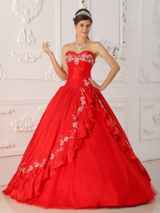 Red A-Line / Princess Sweetheart Floor-length Embroidery and Beading Quinceanera Dress