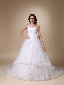 Pretty A-line One Shoulder Chapel Train Tulle Hand Made Flowers Wedding Dress