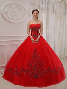 Red Ball Gown Sweetheart Floor-length Tulle Appliques Quinceanera Dress