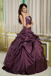 Dark Purple A-line / Princess Strapless Floor-length Taffeta Appliques Quinceanera Dress