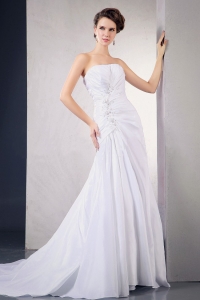 2019 Wedding Dress With Appliques and Beading Ruching Court Train