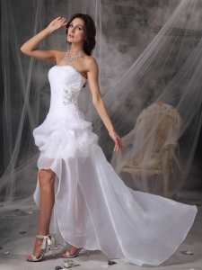 White A-Line / Princess Strapless High-low Chiffon Beading Wedding Dress