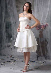 Simple A-line Strapless Knee-length Taffeta Ruch Wedding Dress