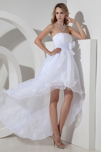 Beautiful A-line / Princess Strapless High-low Organza Bow Wedding Dress