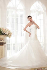 Perfect Mermaid / Trumpet Sweetheart Chapel Train Organza Sequins Wedding Dress