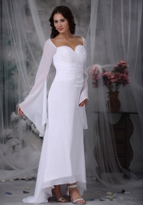 Simple Column Sweetheart High-low Chiffon Ruch Wedding Dress