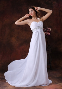 Beaded Decotare Waist White Sweetheart Wedding Dress With Brush Train