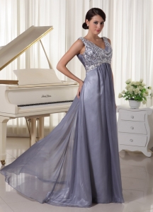 Grey Sequins V-neck Brush Train Evening / Prom Dress For Prom Party