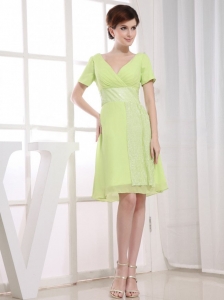 A-Line V-neck Prom Dress Chiffon Knee-length Homecoming Yellow Green