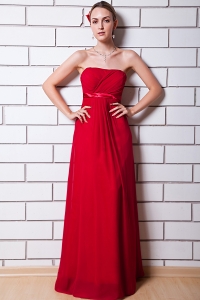 Wine Red Empire Strapless Floor-length Chiffon Ruch Prom Dress
