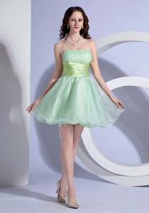 Apple Green A-line Mini-length Beading Decorate Wasit Strapless Organza 2019 Prom Dress