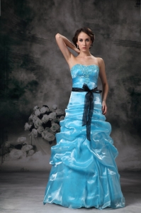 Aqua Blue A-line Strapless Floor-Length Organza Appliques Prom / Evening Dress