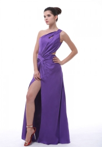 One Shoulder High Slit Purple Chiffon Floor-length Ruch 2019 Prom / Evening Dress