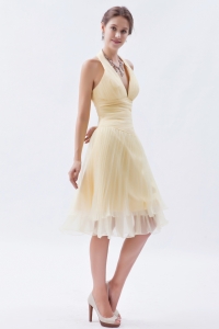 Champagne A-line / Princess Halter Knee-length Organza Ruch Prom Dress