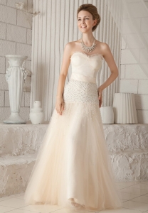 Champagne A-line / Princess Sweetheart Floor-length Tulle and Satin Beading Prom / Pageant Dress