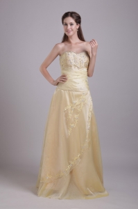 Champange A-Line / Princess Sweetheart Brush Train Taffeta Beading and Appliques Prom / Evening Dress