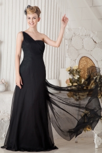 Black Column One Shoulder Brush Train Chiffon Ruch and Beading Prom Dress