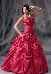 Hand Made Flowers and Pick-ups Decorate Bodice Ruch Ball Gown Floor-length Coral Red Strapless Prom Dress For 2019