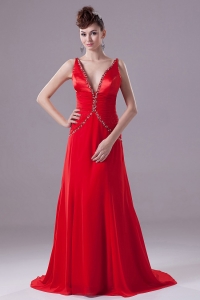 Sexy Red Prom Dress With Beading V-neck and Brush Train