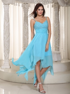 Baby Blue Empire Straps Asymmetrical Chiffon Ruch Dama Dresses for Quinceanera