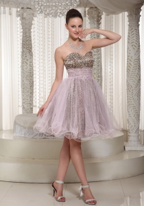 Knee-length Sweetheart Leopard and Organza Prom Homecoming Dress 2019