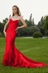 Red Mermaid Sweetheart Court Train Red Satin Evening Celebrity Dress