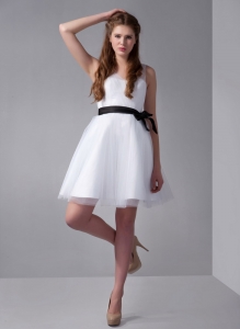 White A-line V-neck Mini-length Tulle and Taffeta Bow Prom Graduation Dress