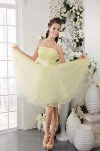 Light Yellow A-Line / Princess Strapless Mini-length Organza Beading Cocktail Holiday Dresses