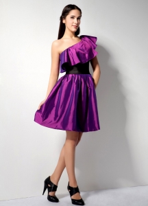 Purple A-line One Shoulder Knee-length Taffeta Belt Graduation Cocktail Dress