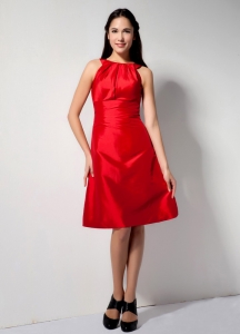 Red A-line Bateau Knee-length Taffeta Graduation Cocktail Dress