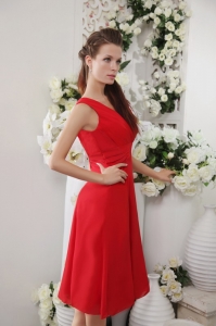 Red Empire V-neck Knee-length Chiffon Prom Graduation Dress