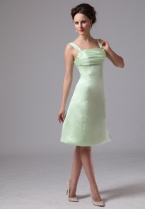 Apple Green Straps A-line Knee-length Bridesmaid Dresses For Custom Made