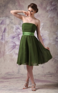 Olive Green Empire Strapless Knee-length Chiffon Sash Bridesmaid Dresses