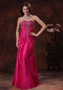 Lace-up Hot Pink Pageant Celebrity Dress With Beaded Decorate On Taffeta