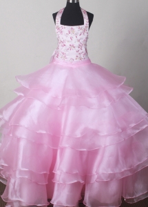 Beautiful Halter Top Little Girl Pageant Dresses With Embroidery Decorate Bodice