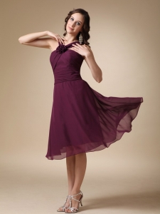 Burgundy A-line V-neck Knee-length ChiffonHand Made Flower Bridesmaid dresses