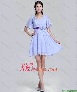 Popular V Neck Short Sleeves Short Prom Dresses with Hand Made Flowers