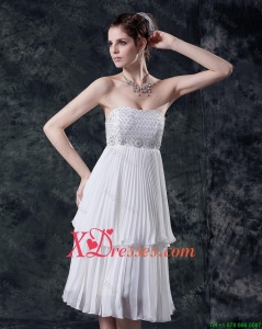 Luxurious Empire Strapless Prom Dresses with Beading