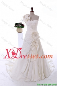 Exclusive Beading and Hand Made Flowers White Wedding Dresses with Court Train Cheap