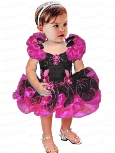 Luxurious Appliques and Ruffles Short Little Girl Dresses in Black and Fuchsia
