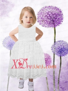 2020 Popular White Tea-length Scoop Flower Girl Dress with Lace