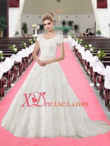 Romantic Chapel Train Appliques Wedding Dresses with Short Sleeveless
