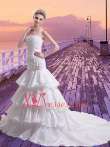 Discount Strapless Chapel Train Wedding Dress with Hand Made Flowers