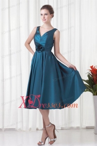 A-line V-neck Teal Taffeta Ruching Knee-length Prom Dress